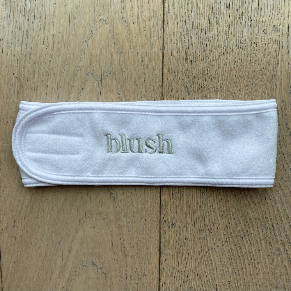 4/$25 🧖🏻‍♀️ White Adjustable Facial Headband